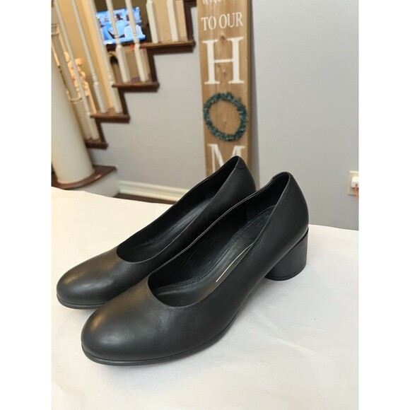 ECCO Dress Classic 35 Pumps Womens Sz 38 7.5 Black Leather Round Toe Block Heel - Picture 9 of 9